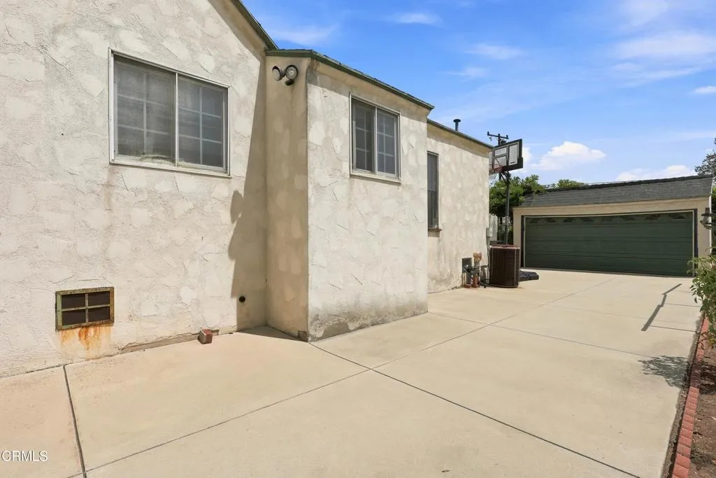57_5936 encinita ave