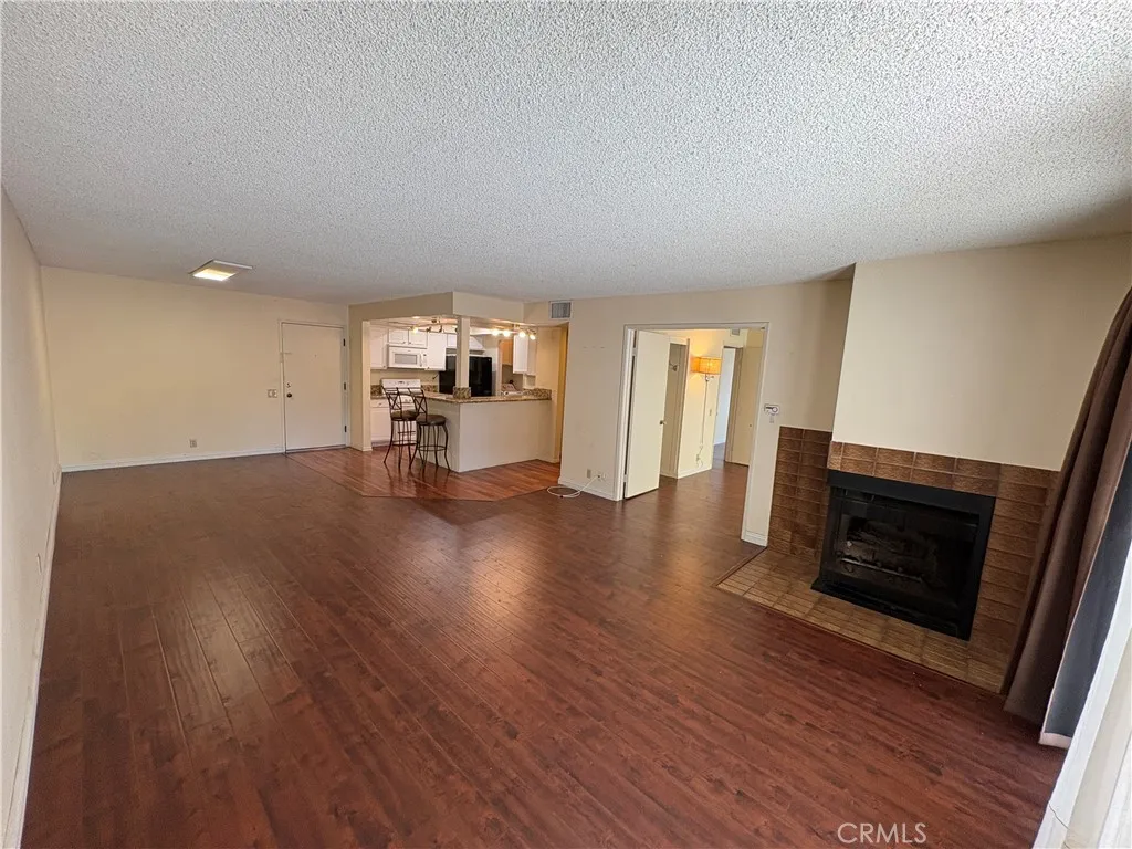 246 E Fern 103, Redlands, California 92373 — photo 4