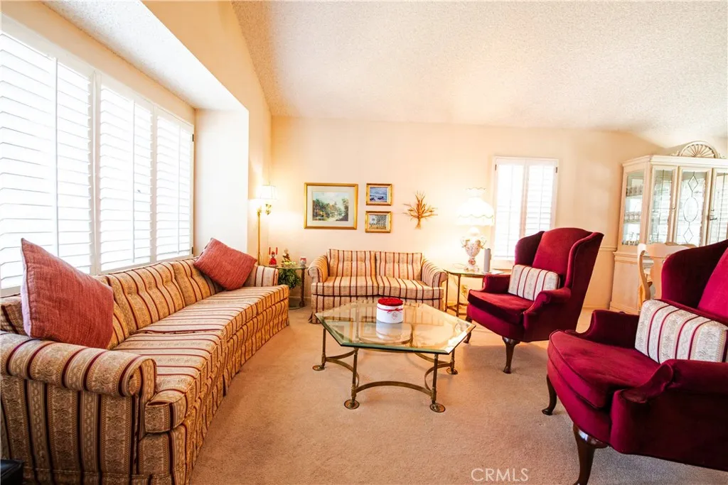 5044 Arllington Ave, Lakewood, California 90712 — photo 4