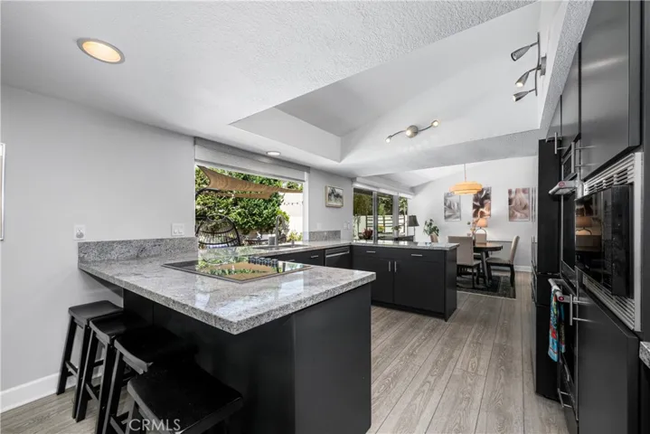 Breakfast counter
