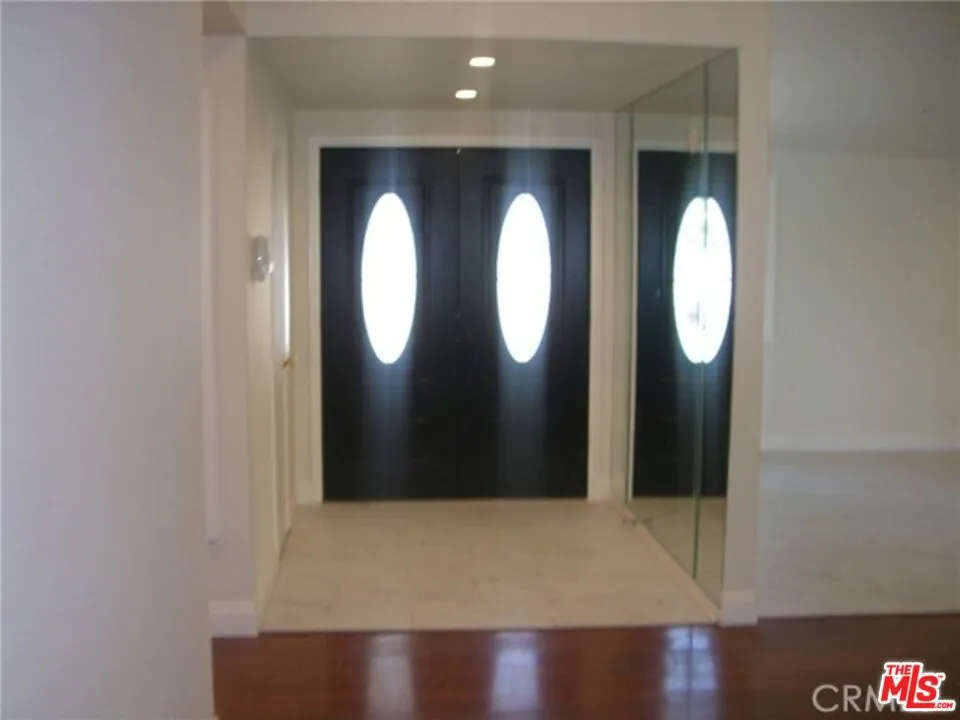 20447 Coulson Street, Los Angeles, California 91367 — photo 5