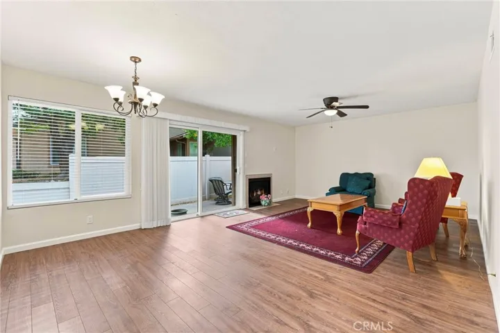 26105 Rainbow Glen Drive, Newhall, California 91321 — photo 5