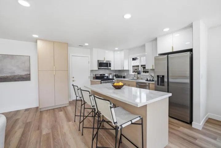Brand-New Appliances Complete This Updated Kitchen