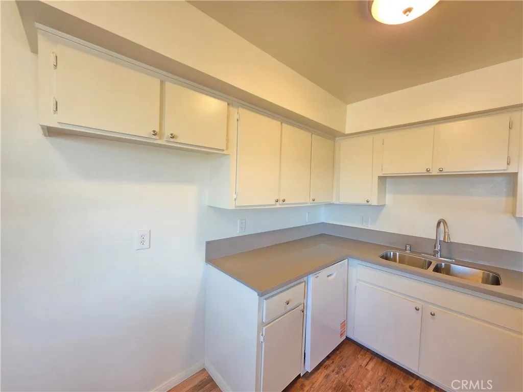8342 Columbine Avenue C, California City, California 93505 — photo 5