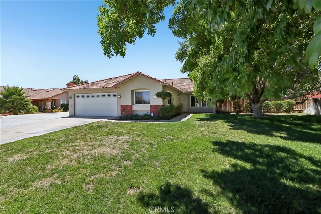 15655 Cheyenne, Hesperia, California 92345 — photo 5