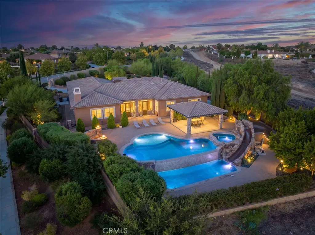 540 Mountain House