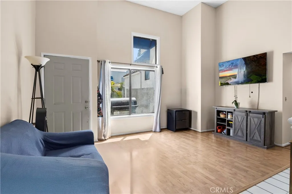 622 Park Shadow Court, Baldwin Park, California 91706 — photo 4