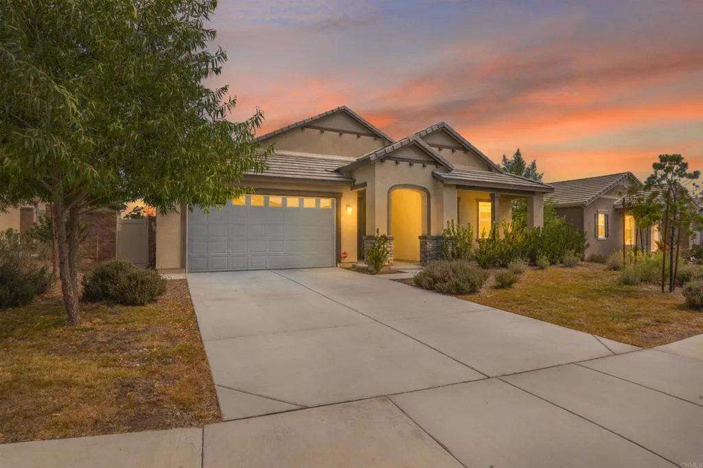 28358 Hopscotch Dr
