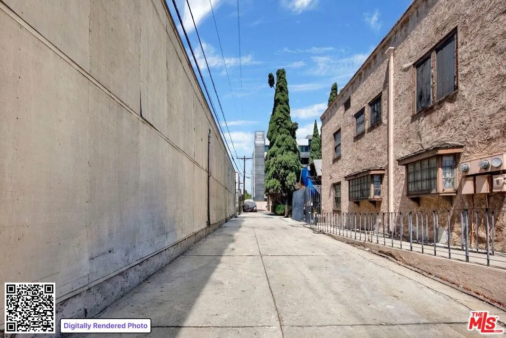 4149 Melrose Avenue, Los Angeles, California 90029 — photo 4