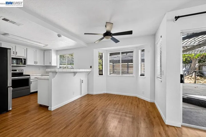 8265 Calla Way, Sacramento, California 95828 — photo 5