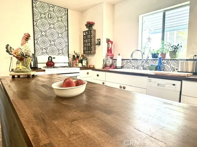 10824 Los Pueblos, Atascadero, California 93422 — photo 4