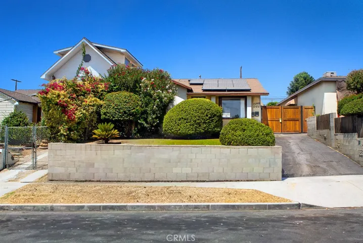 13271 Herron, Sylmar, California 91342 — photo 4
