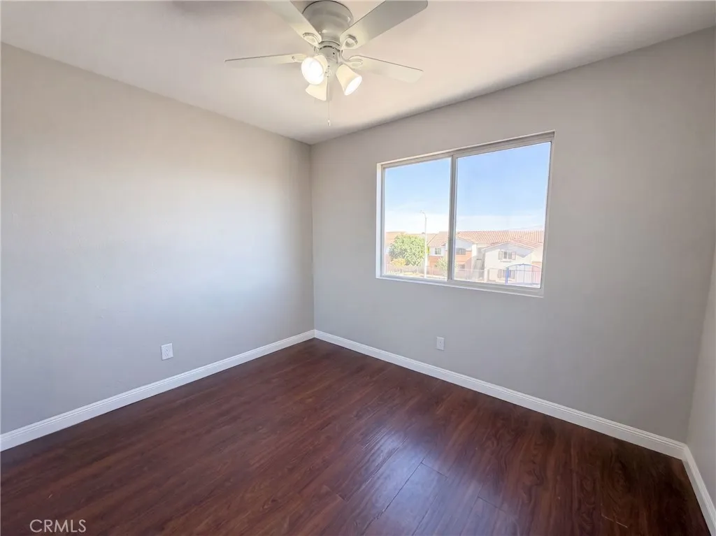 16960 Sorrento, Victorville, California 92395 — photo 4