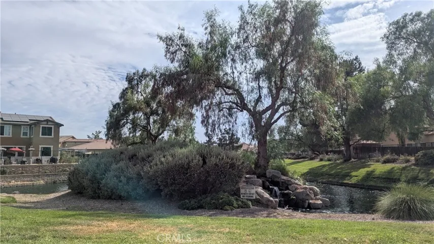Beautiful community lake with walking trails