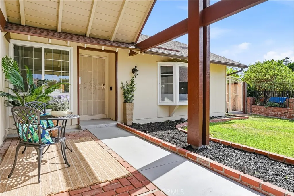 2142 Fallen Leaf, Tustin, California 92780 — photo 5