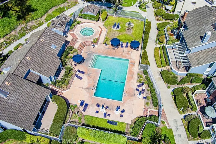 The pool and clubhouse are pretty close to the unit.