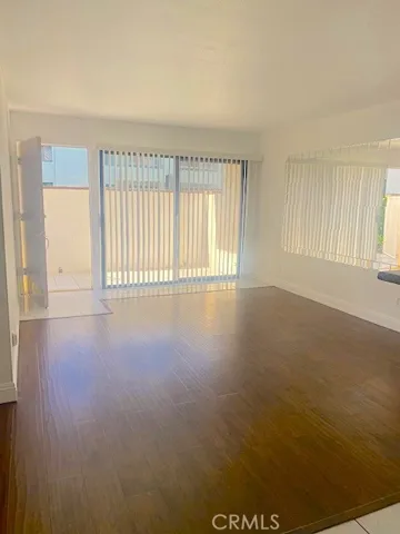 25019 Peachland Avenue 137, Newhall, California 91321 — photo 5