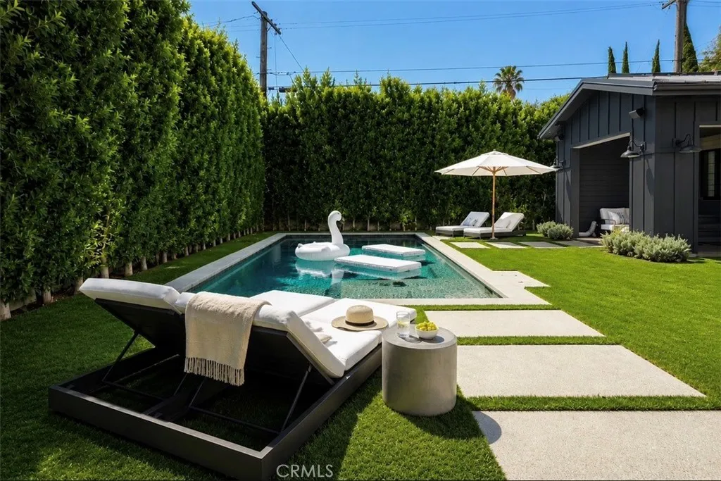 4158 Farmdale, Studio City, California 91604 — photo 4