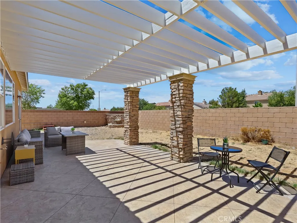 6109 W Avenue K9, Lancaster, California 93536 — photo 4