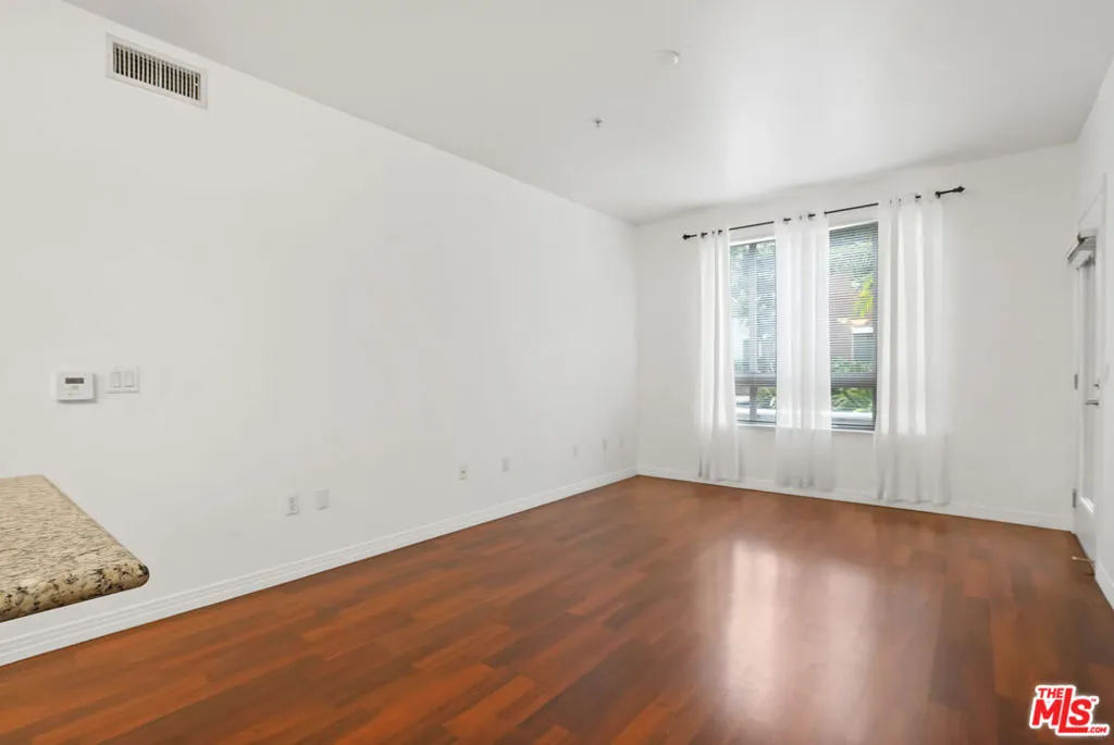 100 S Alameda Street 115, Los Angeles, California 90012 — photo 4