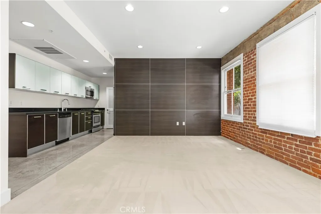139 S Los Robles 104, Pasadena, California 91101 — photo 4