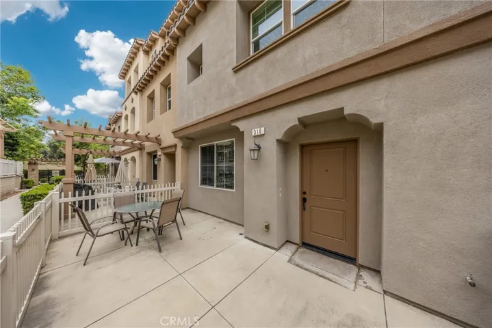 316 N Calvados, Azusa, California 91702 — photo 4