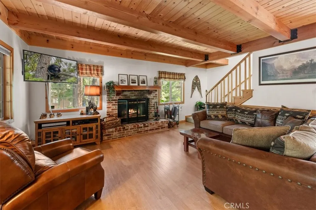 416 Pineview, Big Bear City, California 92314 — photo 5
