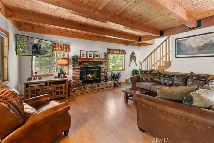 416 Pineview, Big Bear City, California 92314 — photo 5