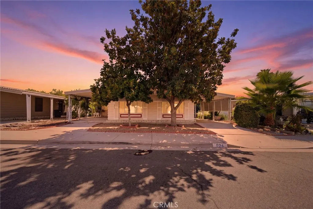 924 San Francisco, Hemet, California 92543 — photo 4