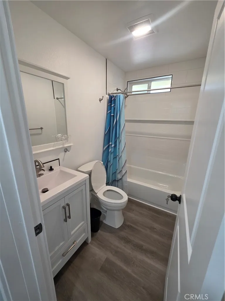 Full bath #1