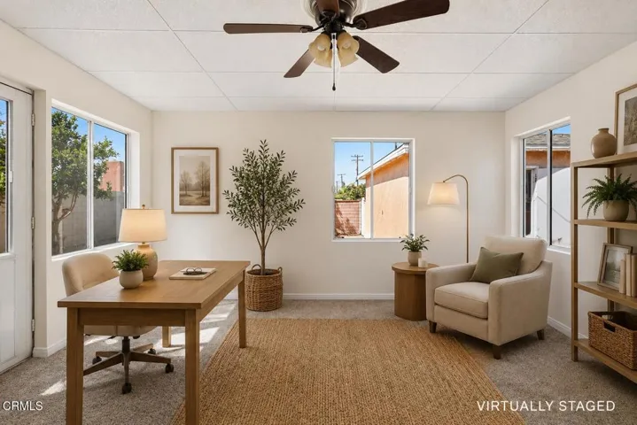 Virtually staged sunroom