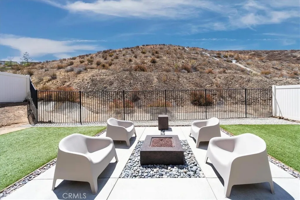 35145 Fennel Lane, Lake Elsinore, California 92532 — photo 5