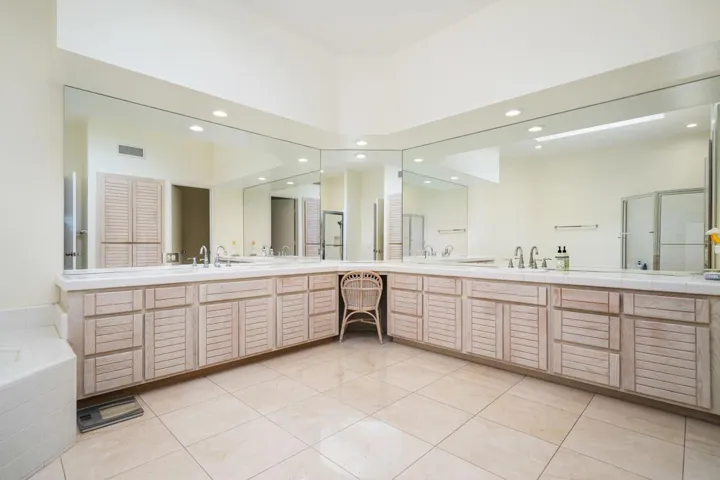 40-web-or-mls-CONorthwood_OPMG_0826_040
