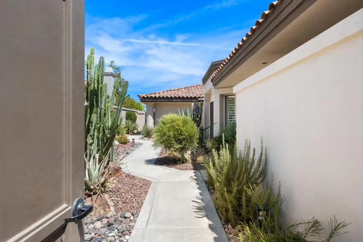 13-web-or-mls-CONorthwood_OPMG_0826_013