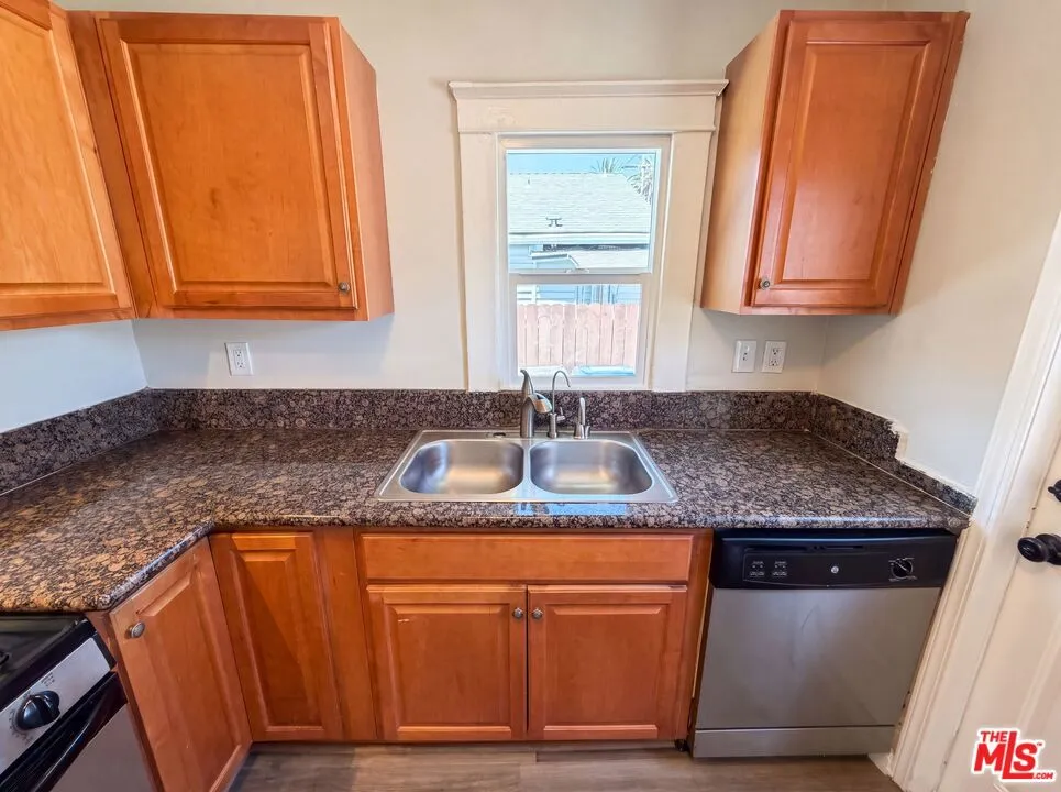 2135 E Spaulding Court, Long Beach, California 90804 — photo 5