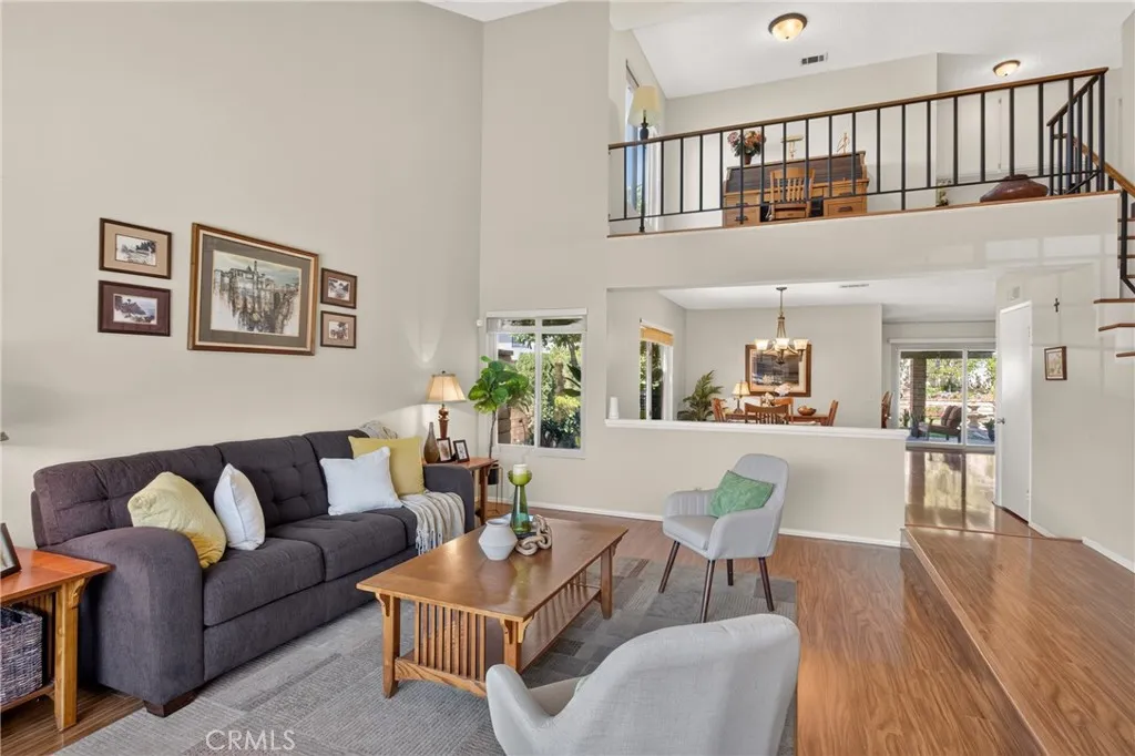 16029 Spur Ridge Road, Sylmar, California 91342 — photo 4