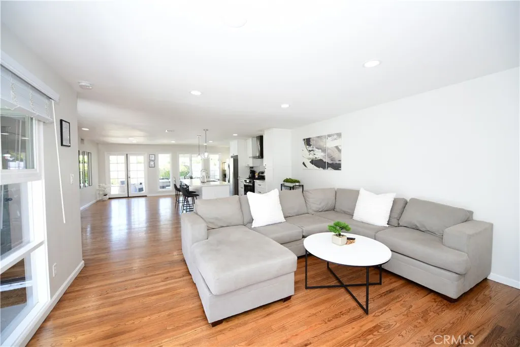 4625 Glacier Avenue, San Diego, California 92120 — photo 5