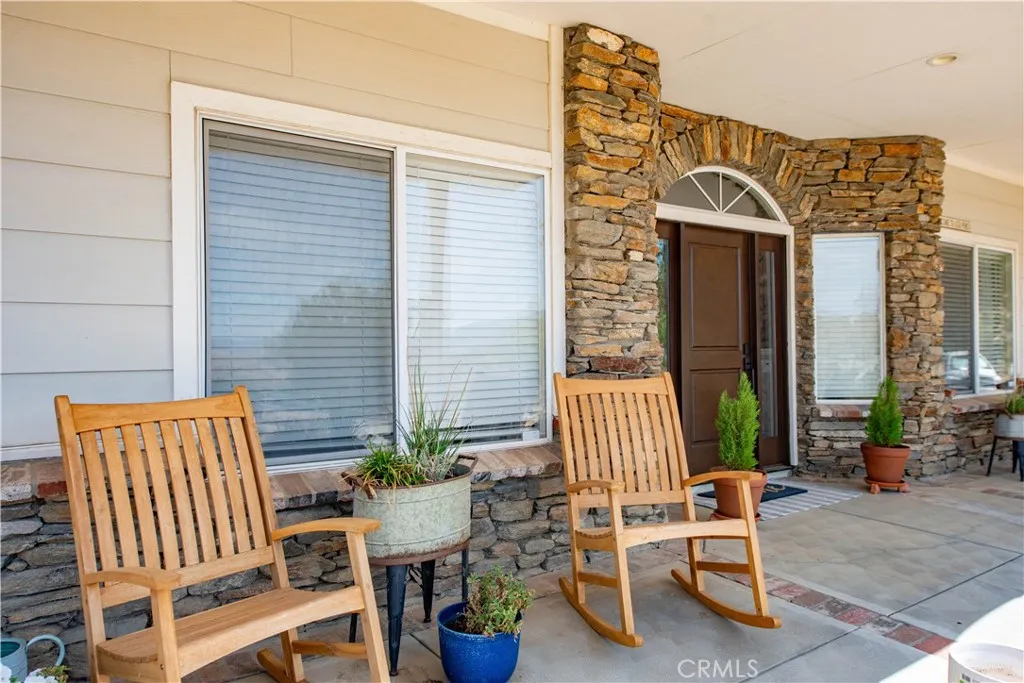 9726 Escondido Canyon, Agua Dulce, California 91390 — photo 4