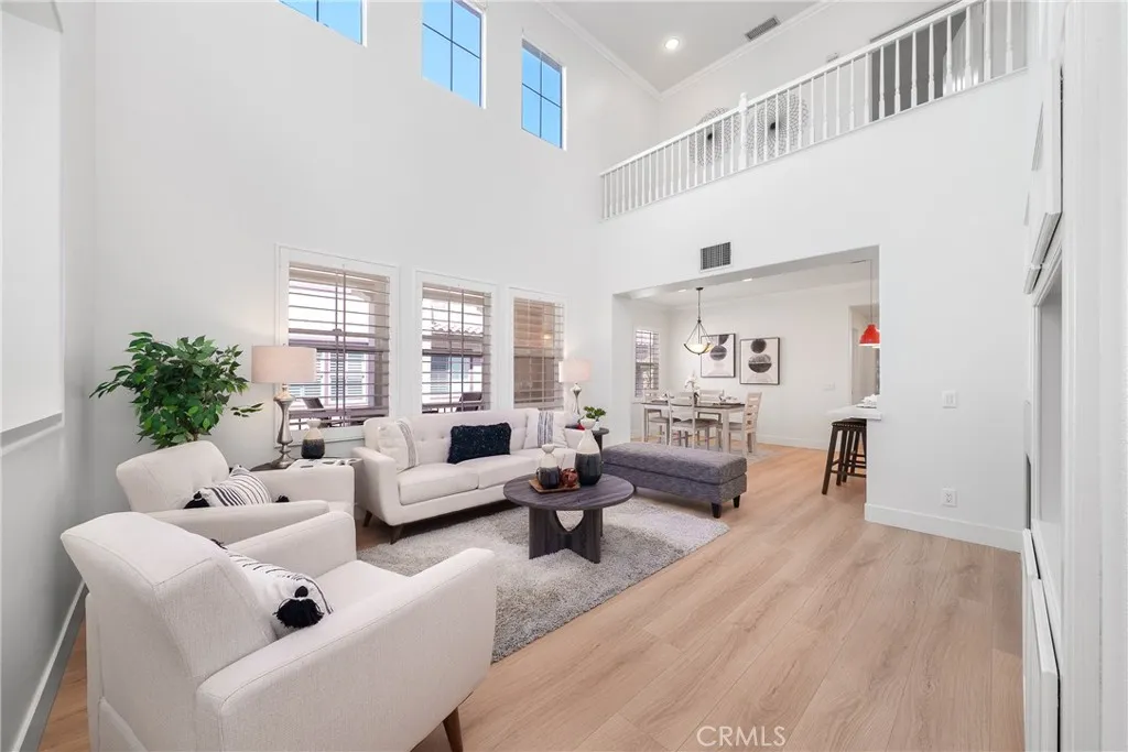 191 Lockford, Irvine, California 92602 — photo 5
