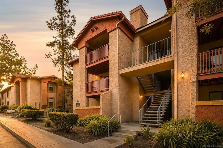 https://zimg.paragon.ice.com/ParagonImages/Property/PA/SDMLS/-533253/3/533/400/166c30aac71fbe6c6fa308b54e85d1b6/3/625b4e3bd8a69d5ca3571d6455ffaf58/-533253-9369c3a2-73a7-4112-a096-f814a2c7b09d.JPG