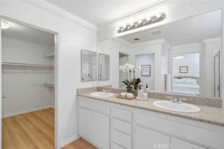 Dual vanity, separate tub and shower.