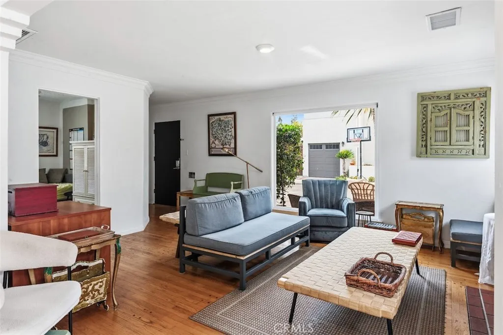 1453 N Anaheim Place, Long Beach, California 90804 — photo 5