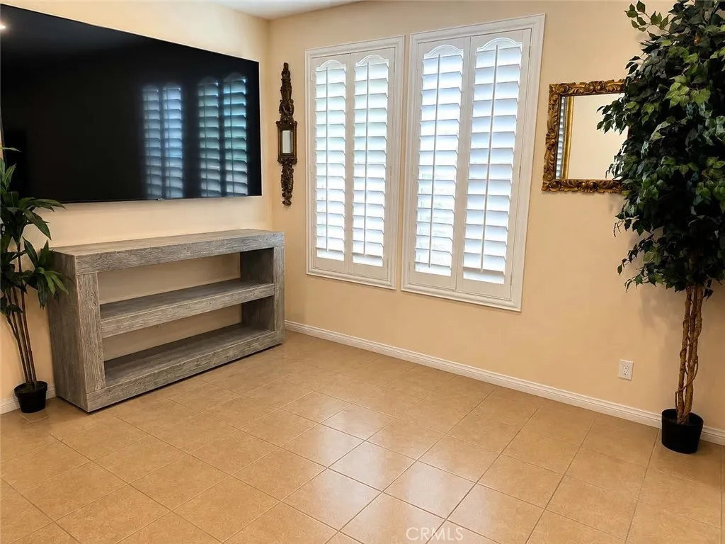 266 Carrizo Creek Road, Camarillo, California 93010 — photo 5