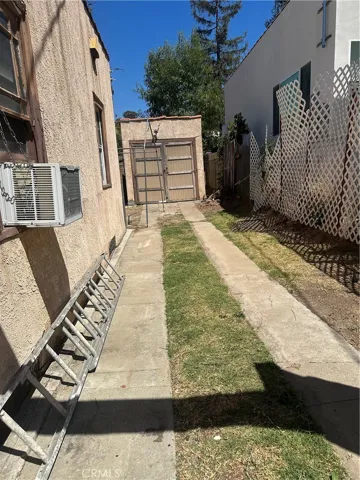 Drive way
