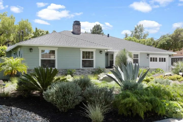 1052 Mcbain Avenue, Campbell, California 95008 — photo 4