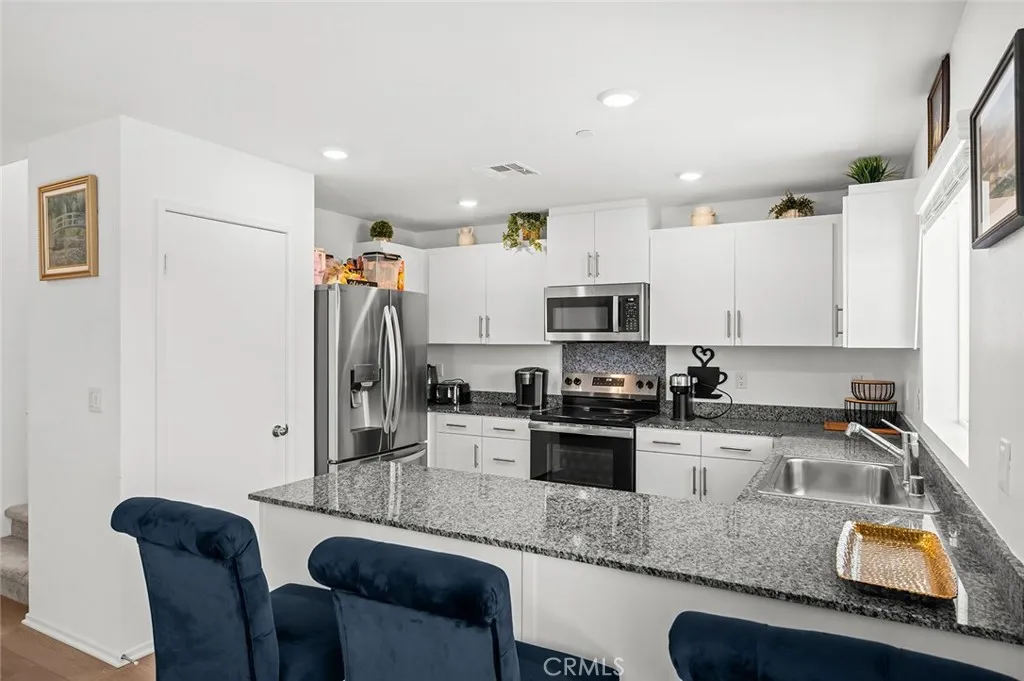 1471 Majesty Circle, San Jacinto, California 92592 — photo 4