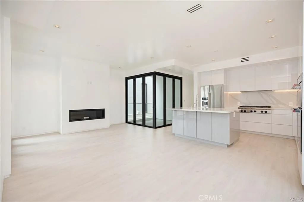 423 Orchid Ave 1/2, Corona Del Mar, California 92625 — photo 5