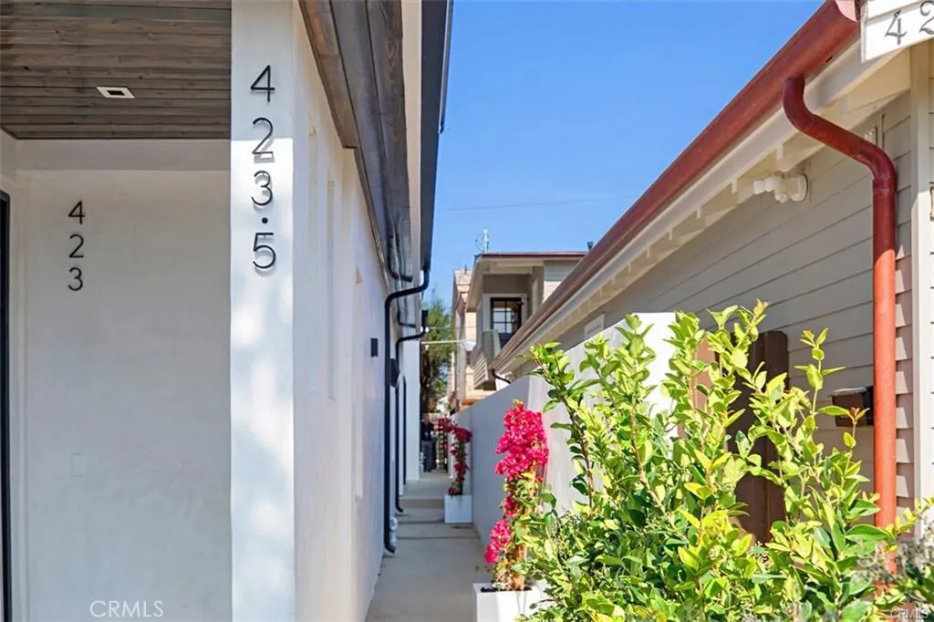423 Orchid Ave 1/2, Corona Del Mar, California 92625 — photo 4