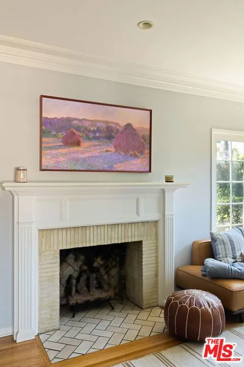 1500 S Spaulding Avenue, Los Angeles, California 90019 — photo 4