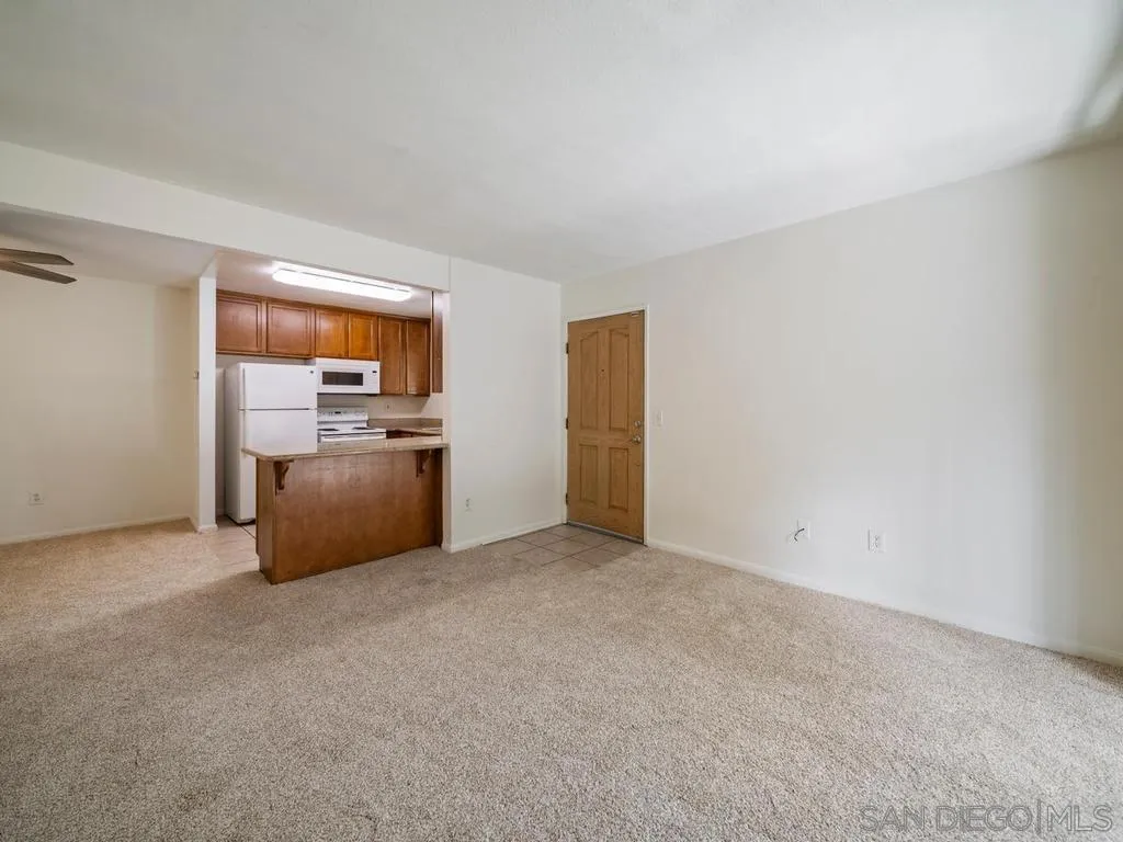 830 W Lincoln Ave 174, Escondido, California 92026 — photo 5
